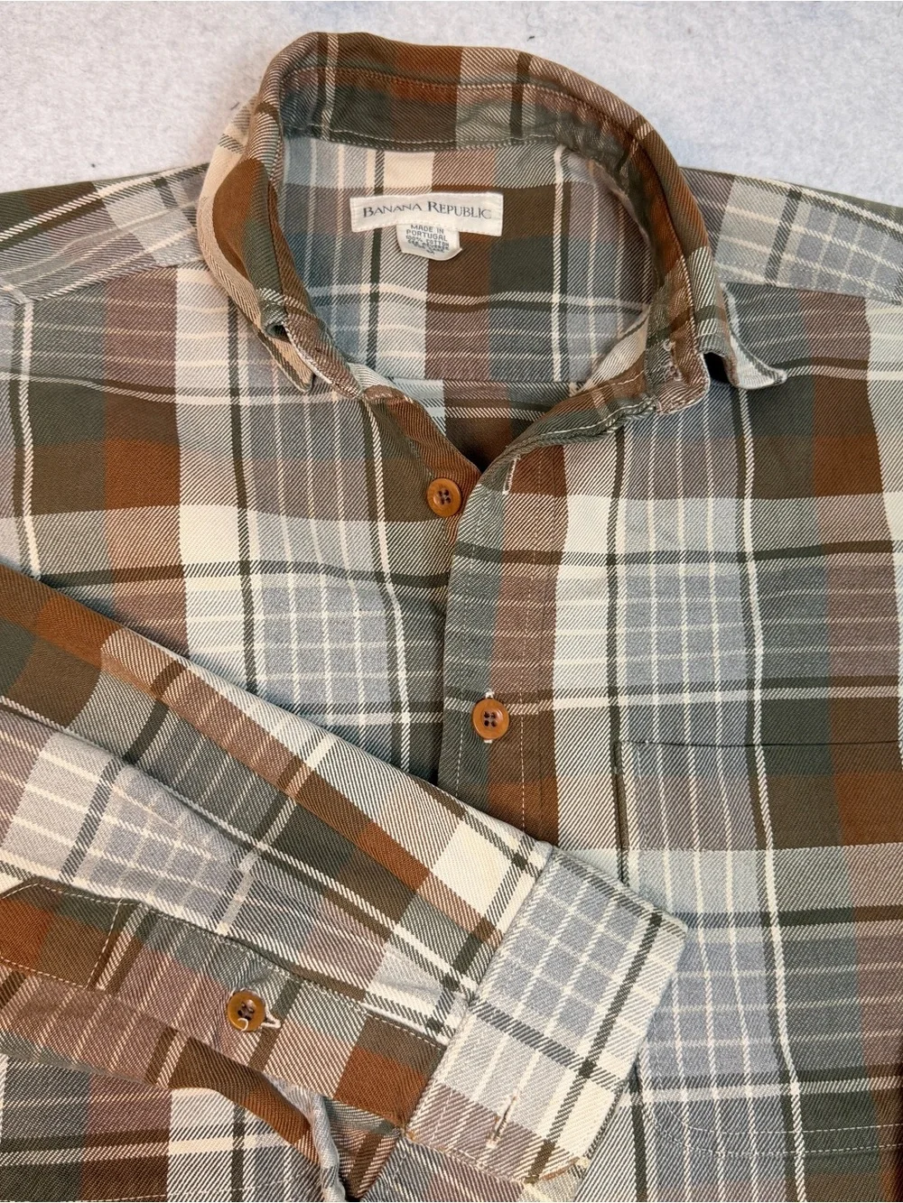 Banana Republic Vintage Men's Brown & Green Plaid Button-Down Shirt